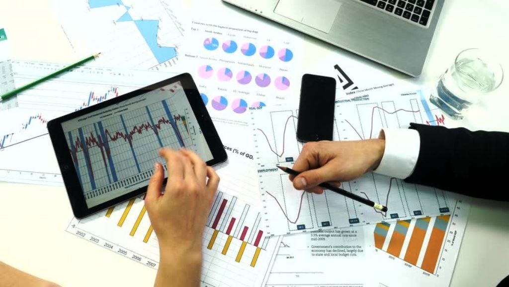 An overview of Shelf Corporations with an 80 Paydex Score Spill Finance