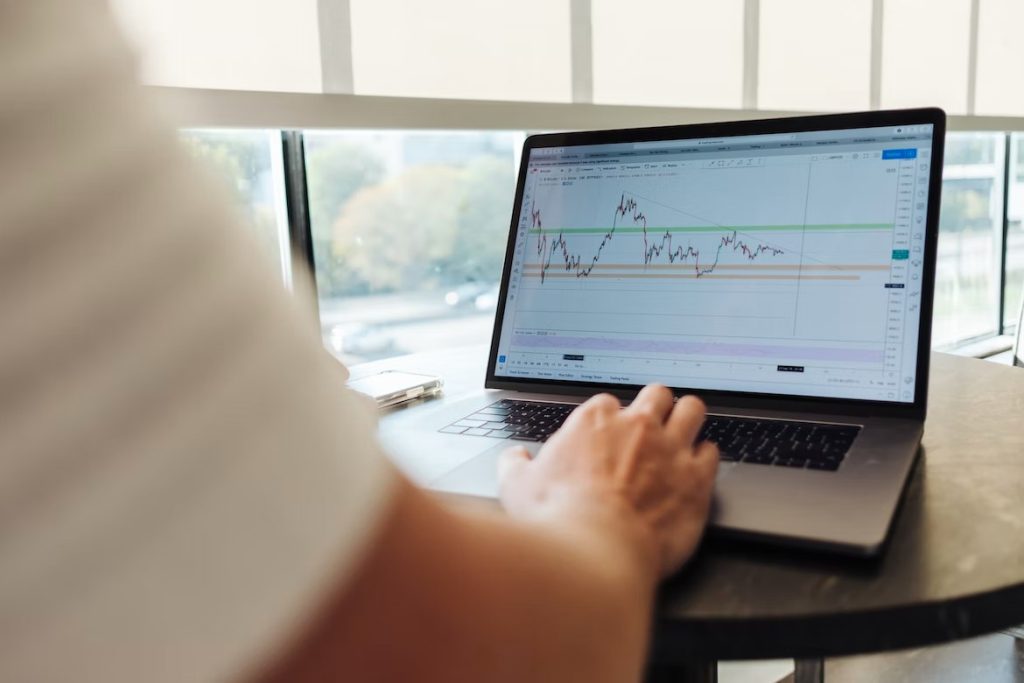 A day trader analyzing price movements