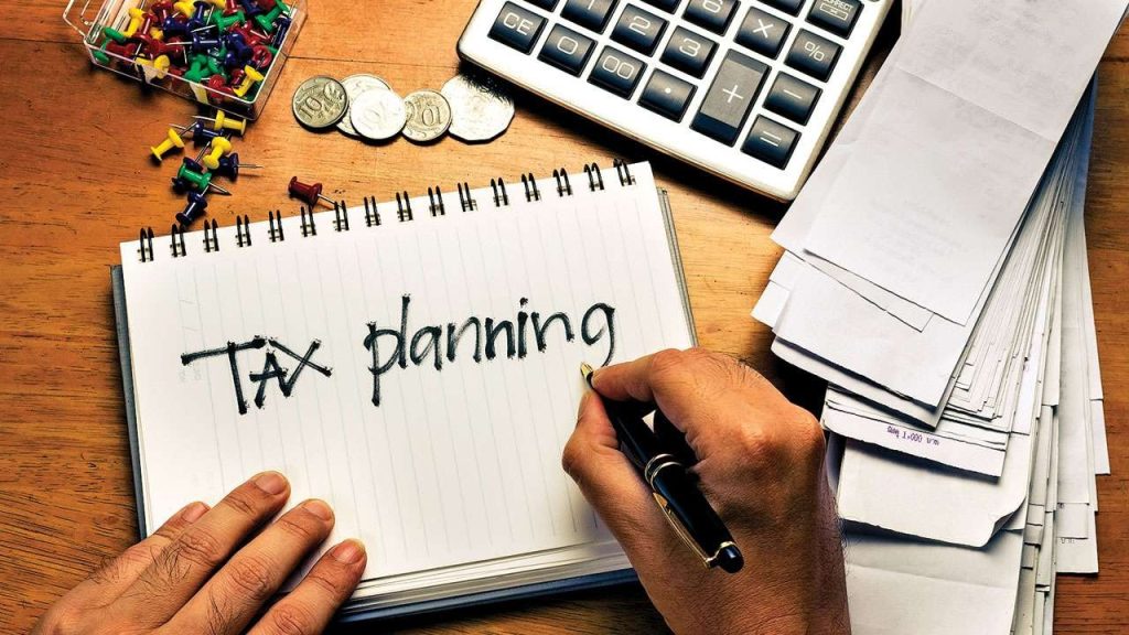 Navigating Life as an American Expat in Vancouver: A Comprehensive Guide to Cross-Border Financial Planning and Tax Implications